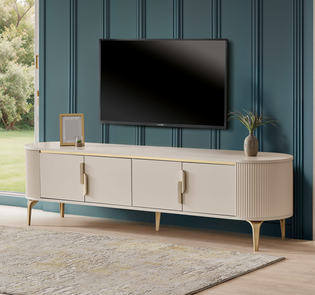 AURA TV BÄNK